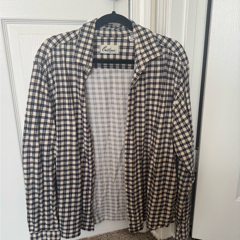 Women’s Plaid Lightweight Long sleeve
